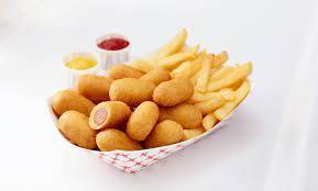 KID'S MINI CORN DOG & FRIES